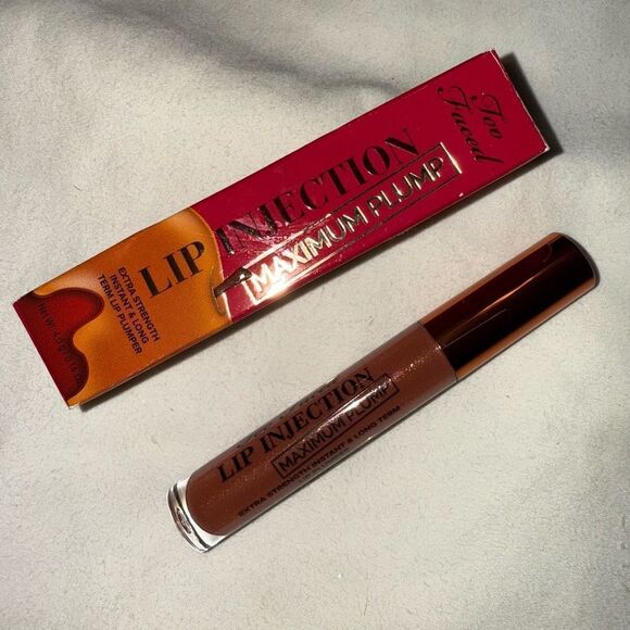 TOO FACED LIP INJECTION EXTREME- FULL SIZE- “CARAMEL APPLE” - Picture 9 of 9